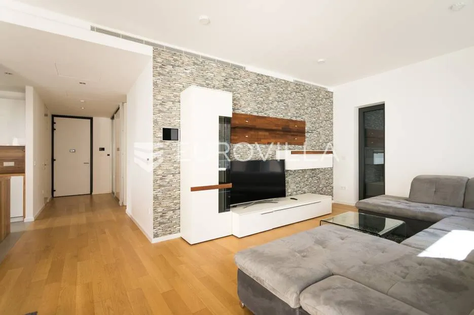 zagreb, ban centar luksuzan dvosoban stan 73 m² s garažom - slika 4