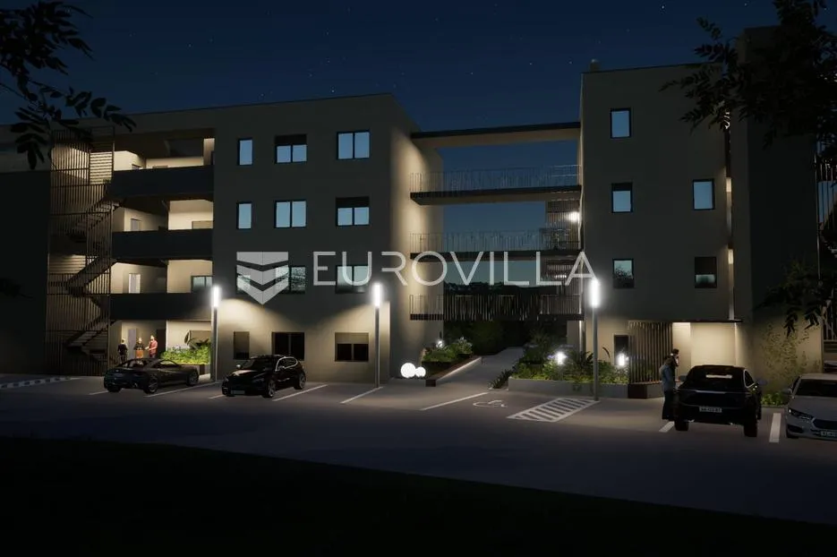 istra, tar, jednosobni stan u prizemlju - slika 18