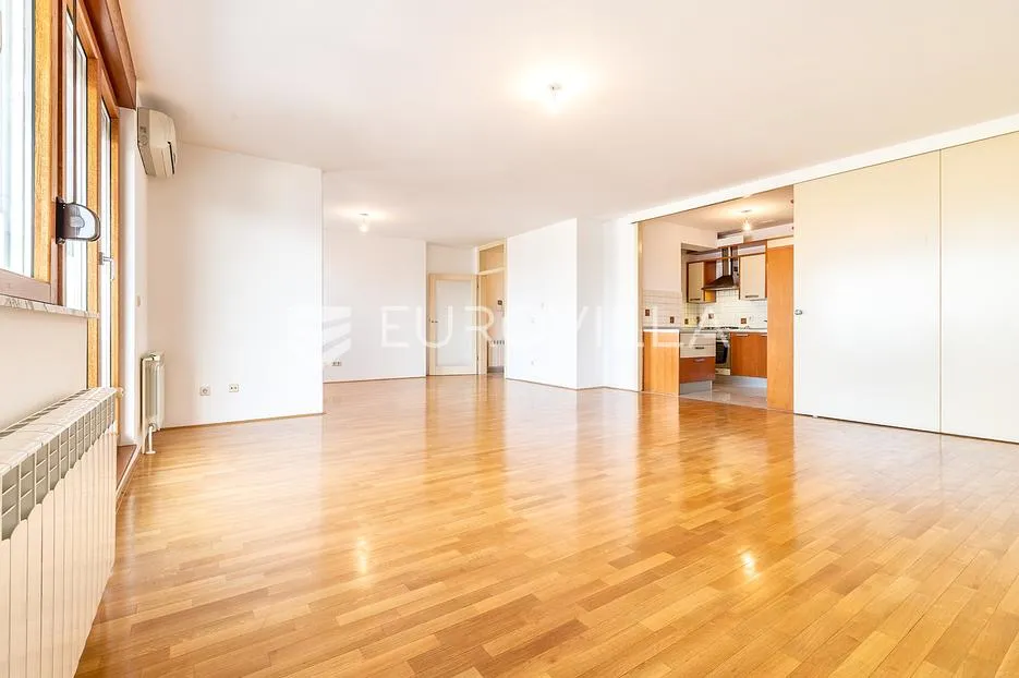 zagreb, trešnjevka, selska ulica, prekrasan luksuzan penthouse sa panoramskim pogledom, 159 m² - slika 3