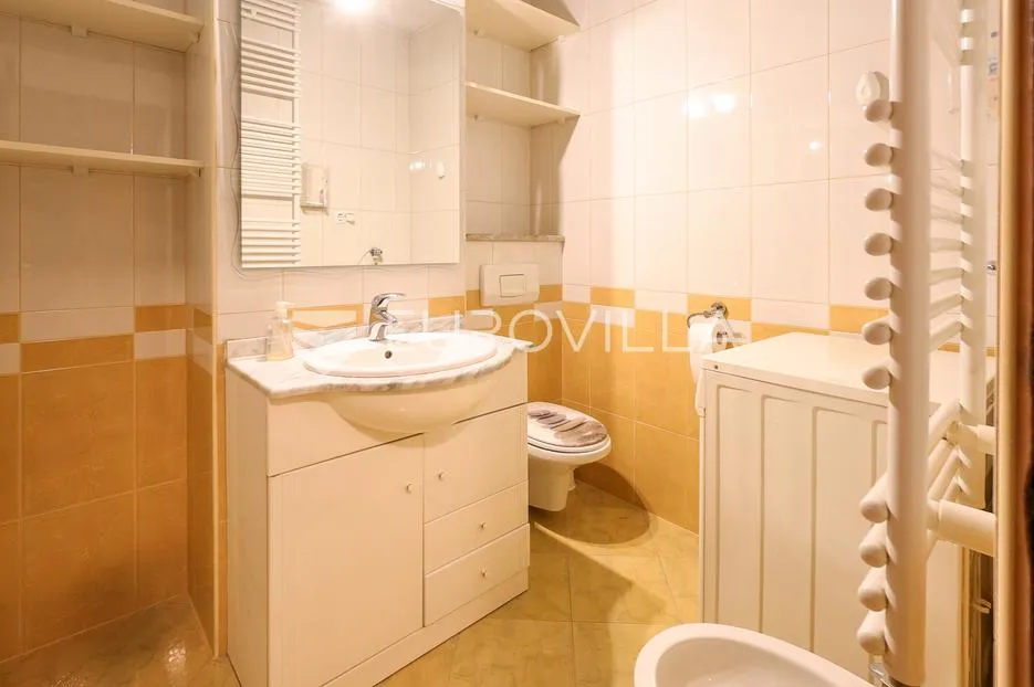 slavonski brod, centar, komforan trosoban stan 68 m² - slika 9