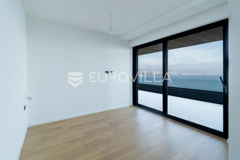 opatija, luksuzan penthose s otvorenim pogledom na kvarner, 274,93 m² - slika 13