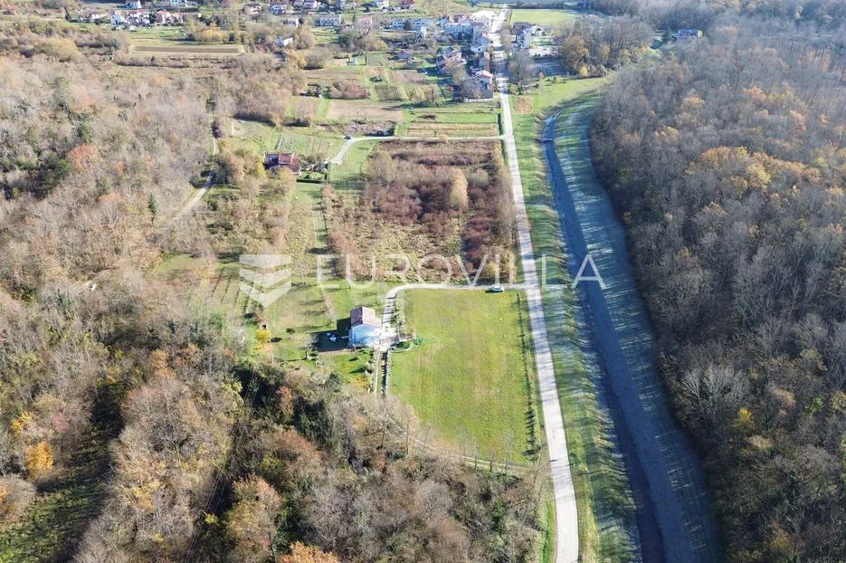 motovun, livade, prilika prostrano građevinsko zemljište - slika 25