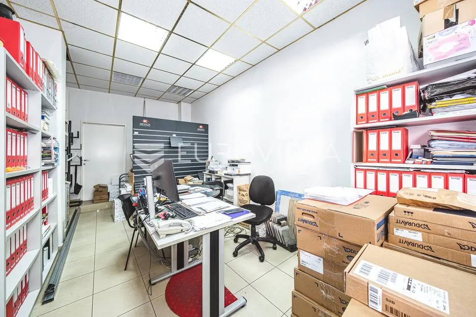zagreb, trešnjevka, poslovno/stambeni prostor površine 54 m² - slika 9