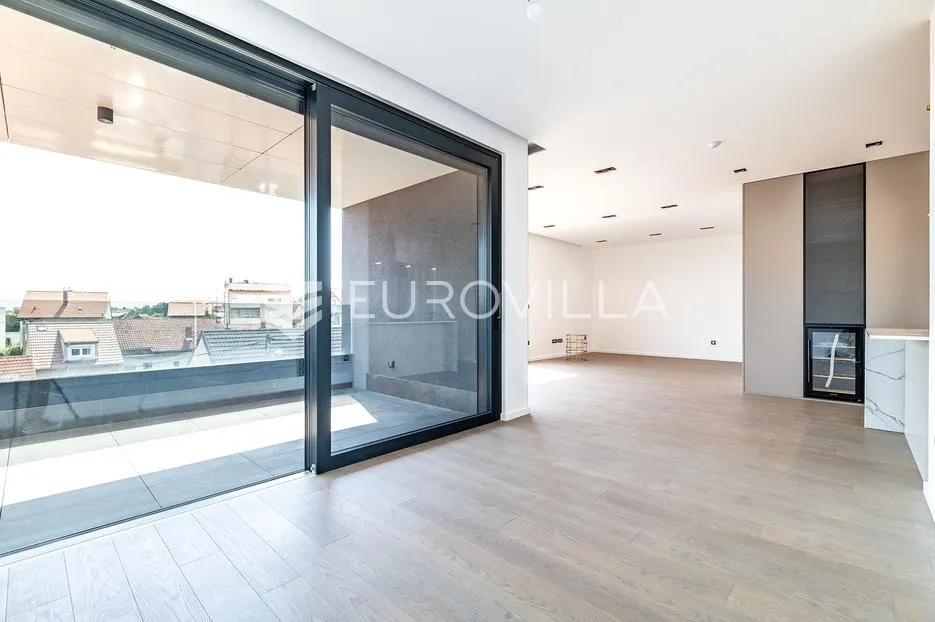zagreb, maksimir, luksuzan peterosoban stan 170 m² - slika 3