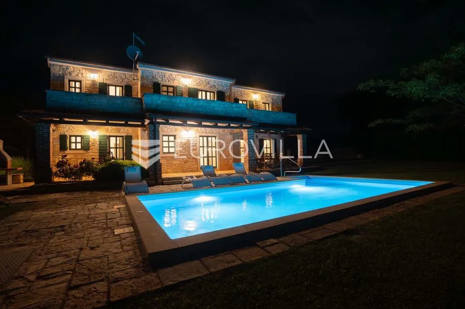 istra, sveti lovreč, kamena vila 263 m² s bazenom, velikim vrtom i pogledom na more - slika 2