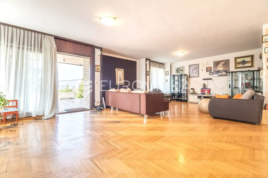 vrhovec, vidovčica funkcionalna kuća 433 m² - slika 2