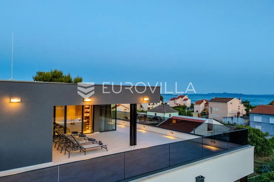 zadar, privlaka, ekskluzivna moderna vila s bazenom i wellness zonom - slika 50