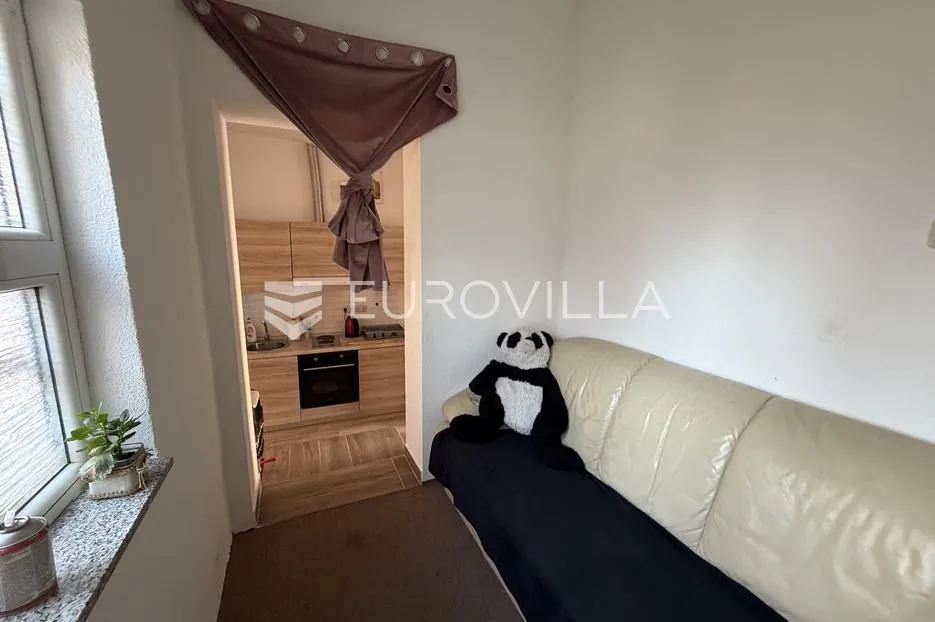 đakovo, centar, stan u kući 61 m² - slika 8