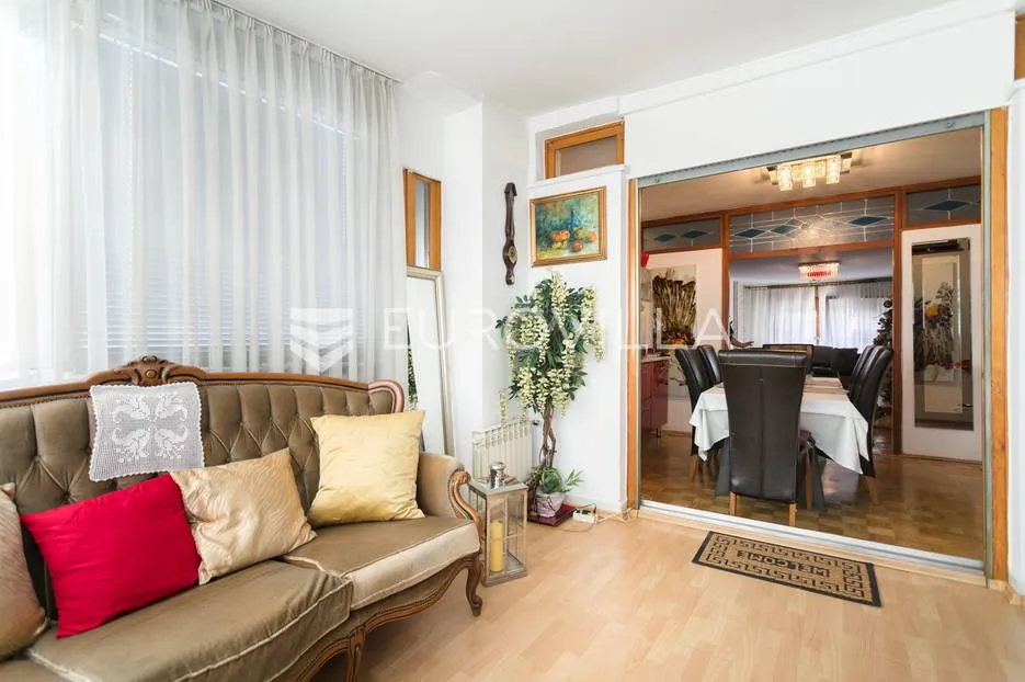 rudeš, peterosoban stan neto korisne površine od 136 m² - slika 3