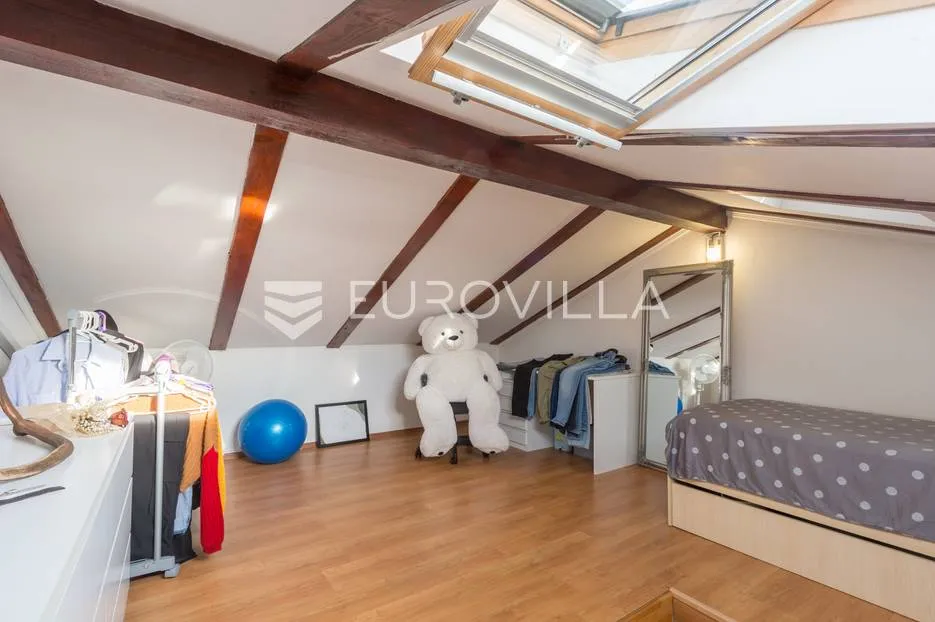 istra, rovinj, predivna kuća od 75 m² u centru grada s pogledom na more - slika 20