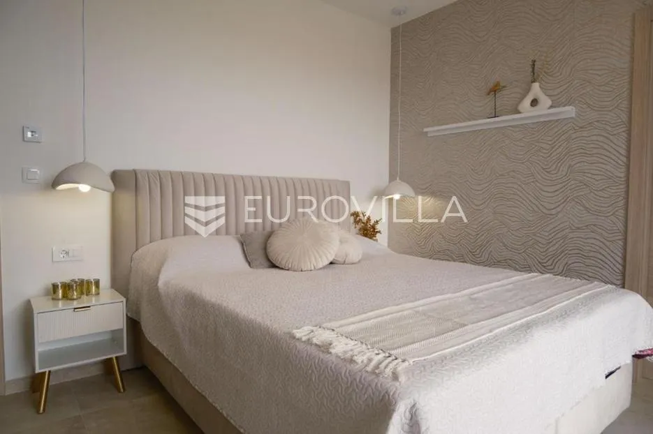 krk, linardići, luksuzna vila s bazenom i saunom, novogradnja, 200 m², okućnica 450 m² - slika 13