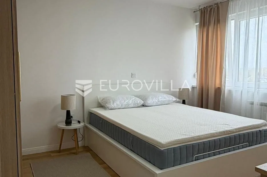 zagreb, prečko, novoadaptiran trosoban stan 58 m², prvi najam - slika 5