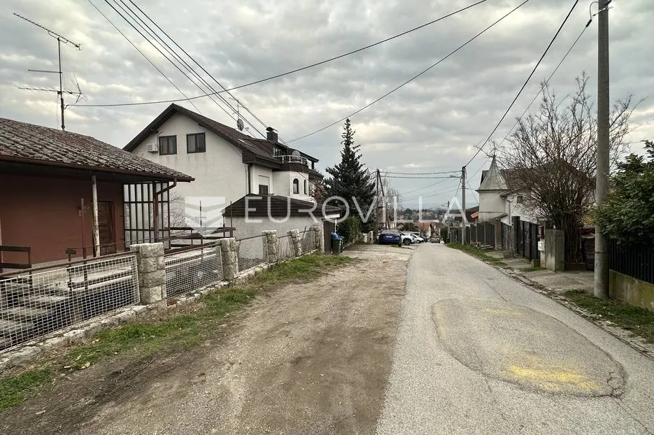zagreb, kraljevec zemljište 2.750 m² za obiteljsku vilu 400 m² - slika 11
