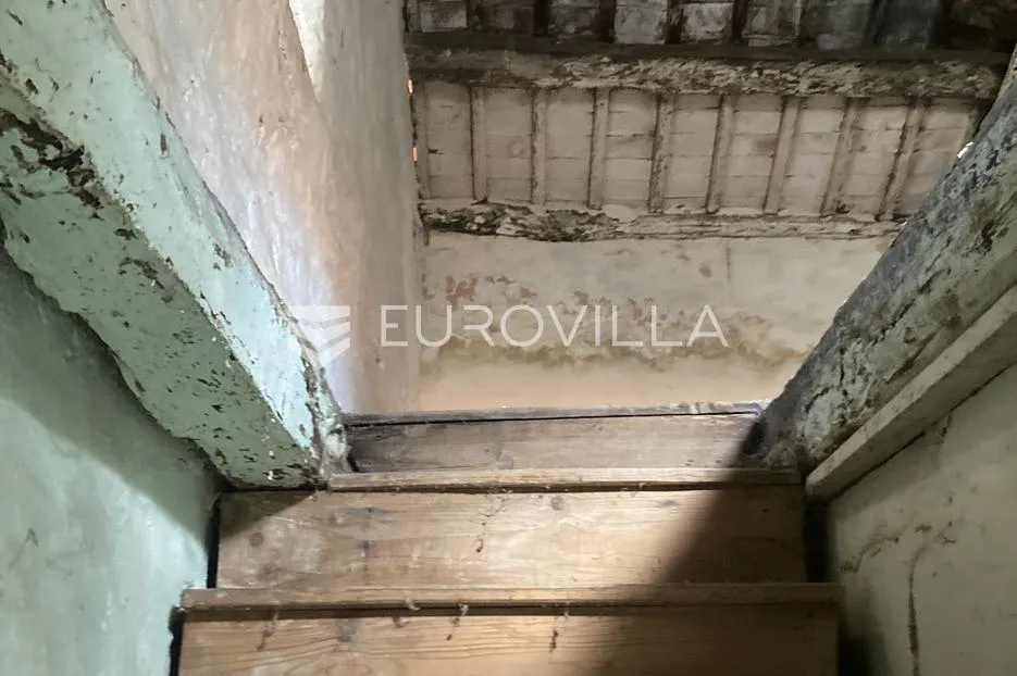 istra, šajini, kamena kuća sa šternom 166m2 za adaptaciju - slika 14
