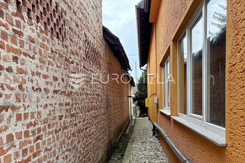 bjelovar, hrgovljani, obiteljska kuća površine 215 m², prilika - slika 21
