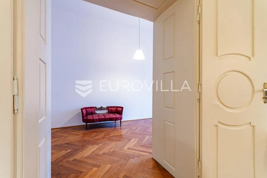 varaždin, centar, barokni dvoetažni stan 231 m² - slika 6