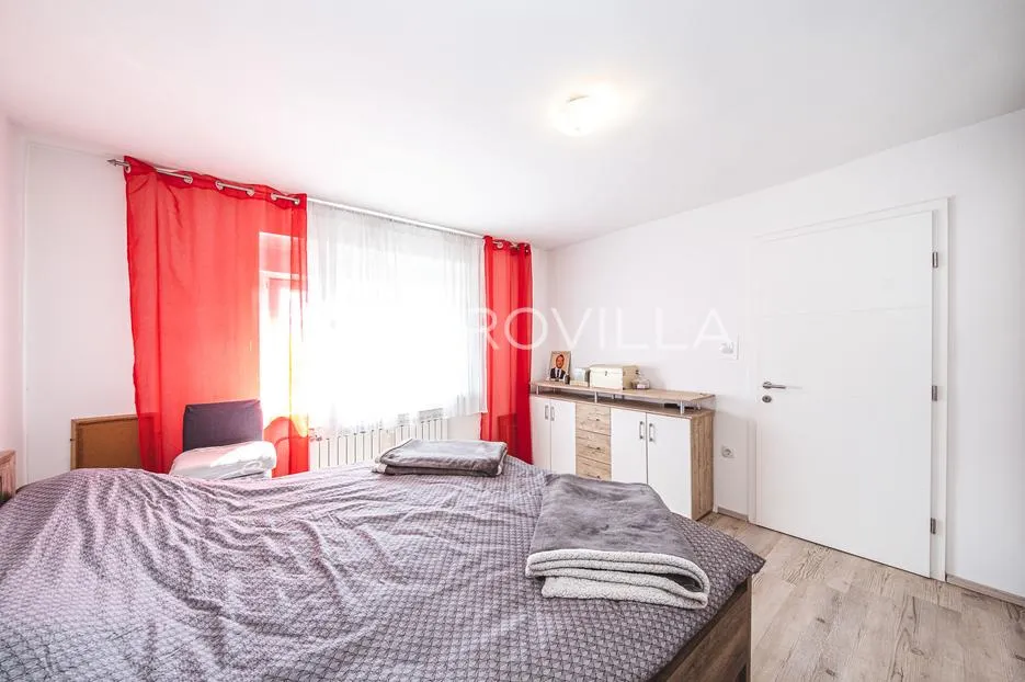 zagreb, maksimir, samostojeća kuća veličine 120 m² na parcili 238 m² - slika 7