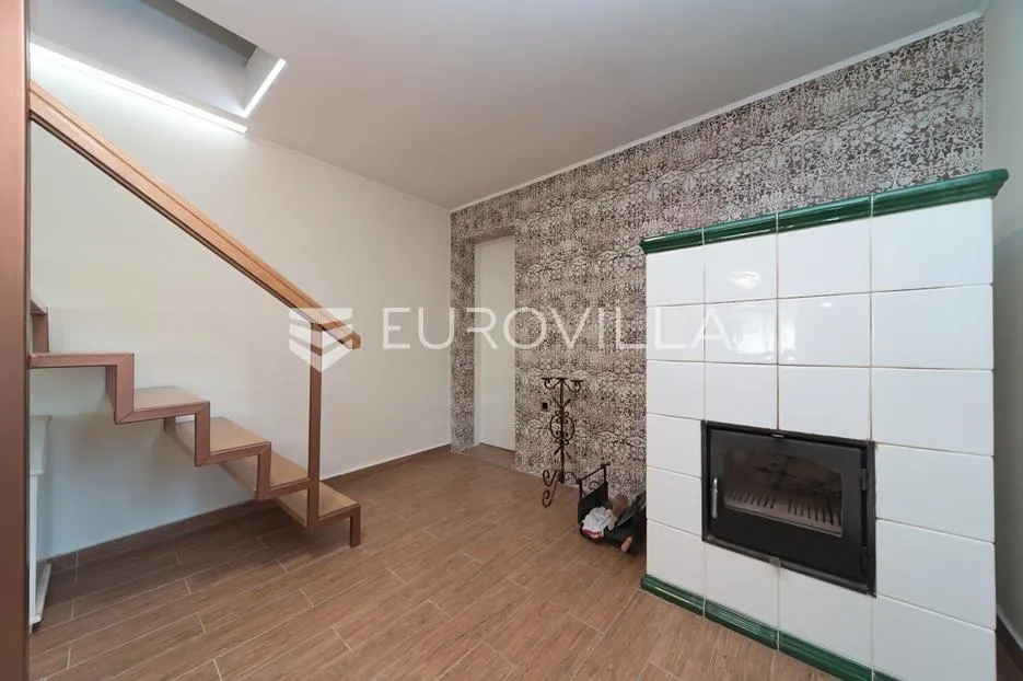 osijek, tvrđavica, zemljište s kućom 6924 m² izlaz na dvije ceste, 40 m fronte - slika 10