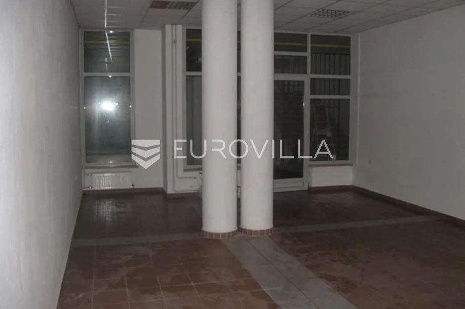 jastrebarsko, centar, poslovni prostor 52 m2 - slika 6