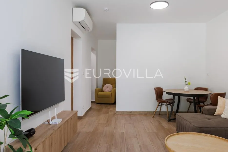 dubrovnik, lapad, trosoban apartman s terasom i garažnim mjestom - slika 2
