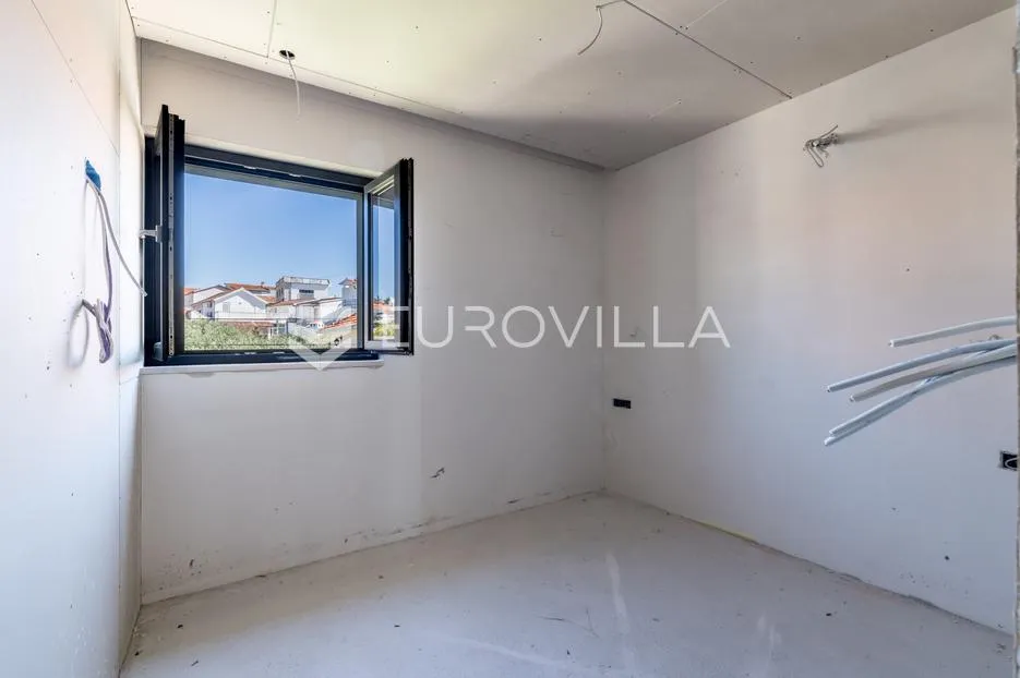 čiovo, okrug gornji | dvosobni apartman na drugom katu - slika 10