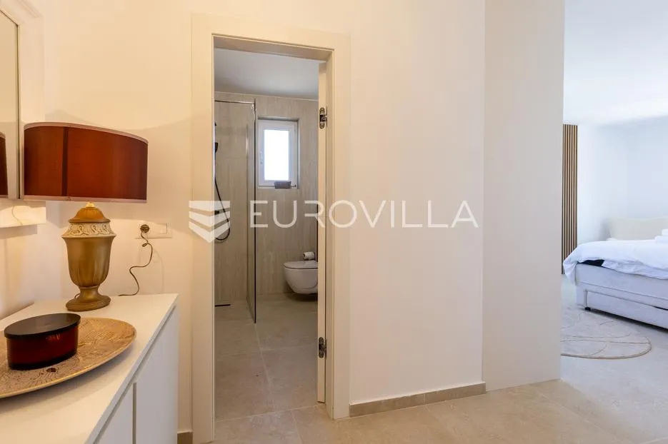 istra, tar, penthouse, tri spavaće sobe, lift, dva parkirna mjesta, novogradnja 191 m² - slika 15