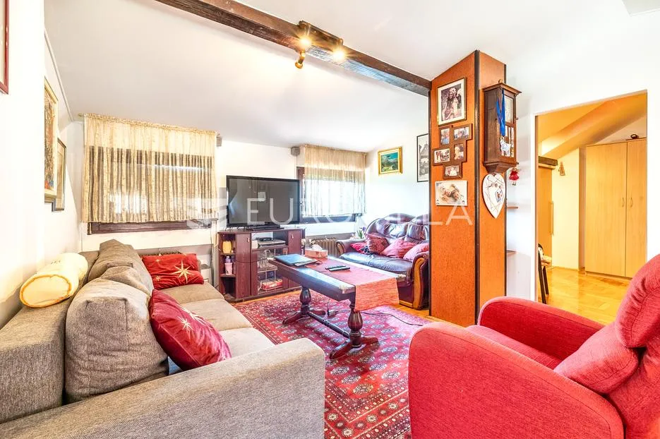 zagreb, maksimir, lašćina obiteljska kuća s 3 stana 350 m² - slika 7