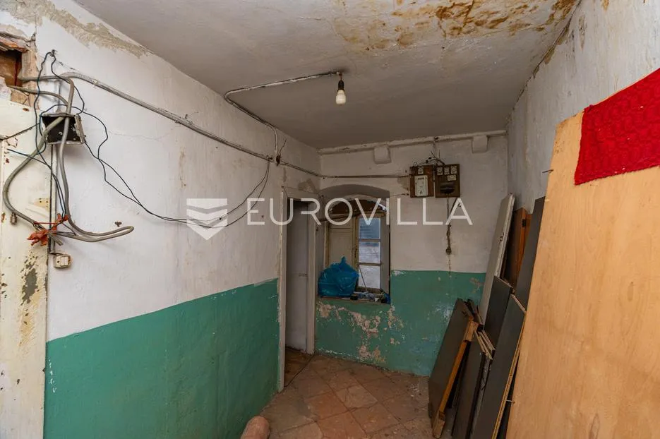 dubrovnik, stari grad, kuća za adaptaciju - slika 14