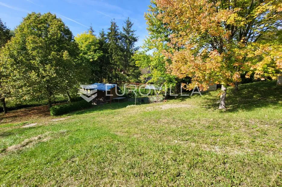 sveta nedelja, srebrnjak, roh bau vila nkp 400 m2 na zemljištu 4852 m2 - slika 24