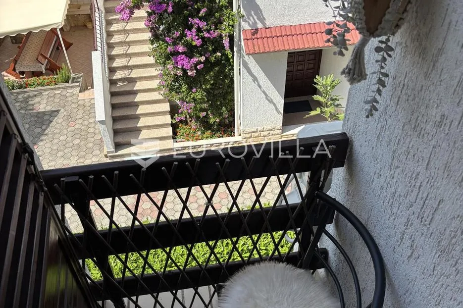 krk, malinska, elegantan studio apartman 20 m² s pogledom na more - slika 7