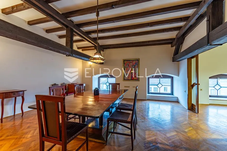 varaždin, centar, barokni dvoetažni stan 231 m² - slika 2