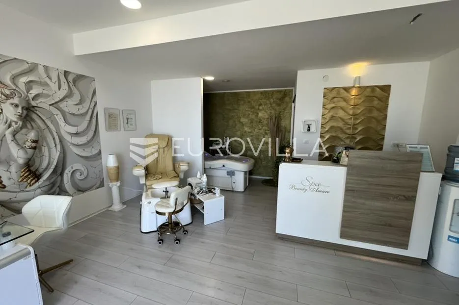 istra, rovinj, uhodani beauty studio u aci marini rovinj, prodaja poslovanja i inventara - slika 8