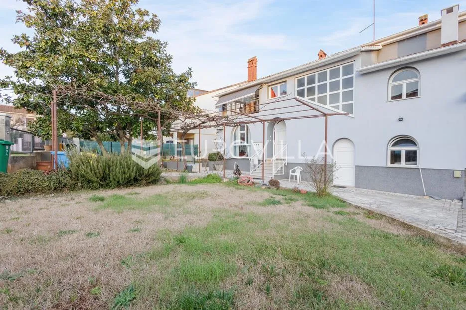 istra, pula, stan 3 spavaće sobe, vrt, parking, 165 m² - slika 48