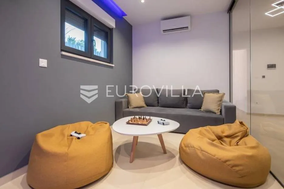 split, kaštel stari, ekskluzivna vila - slika 29