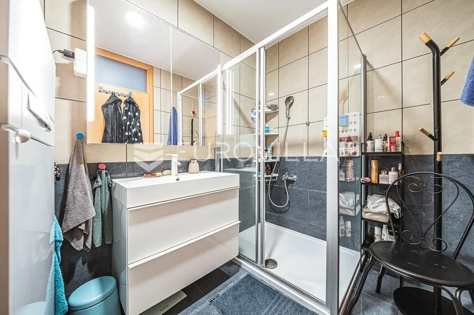 zagreb, prečko, prekrasan dvoetažan stan 133.58 m² s parkirnim mjestom - slika 13