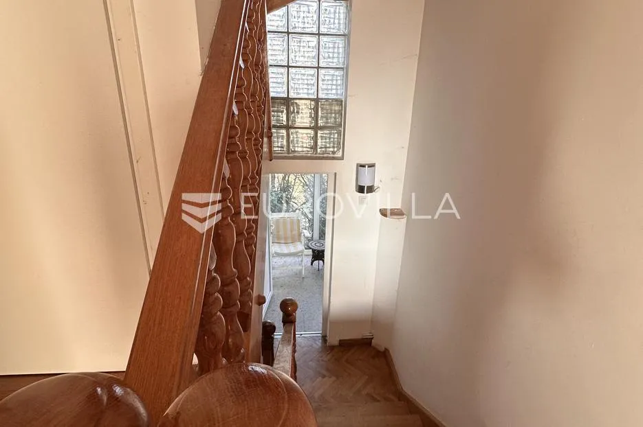 zagreb, perjavica, kuća na zemljištu 1462 m² plus dvije građevinske parcele 1358 m², investicija - slika 26