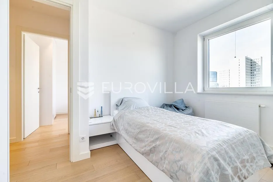 zagreb, heinzelova, vmd novogradnja, četverosoban stan + 2 pgm + spremište - slika 9