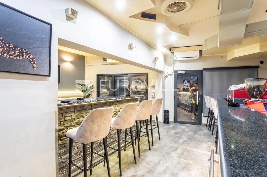 split, sućidar, uređen i uhodan caffe bar na frekventnoj lokaciji površine 47 m² - slika 8