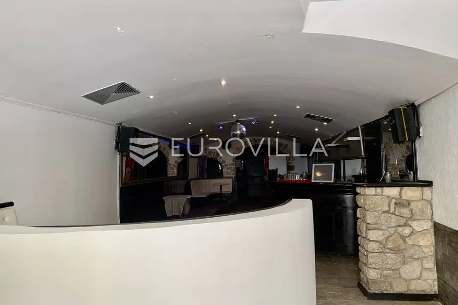 istra, poreč - poslovni prostor 115 m2 u starogradskoj jezgri - slika 7