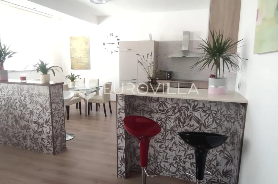 istra, pula, stan 100 m², prizemlje, mirna lokacija - slika 3