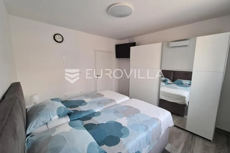 crikvenica, dramalj, prekrasna kuća sa 5 apartmana u blizini mora - slika 11
