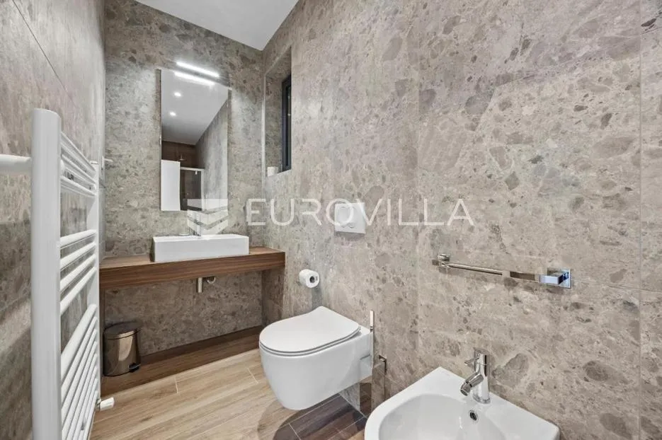 istra, banjole, dvojna vila, prvi red do mora, 244 m² s pogledom na marinu - slika 28