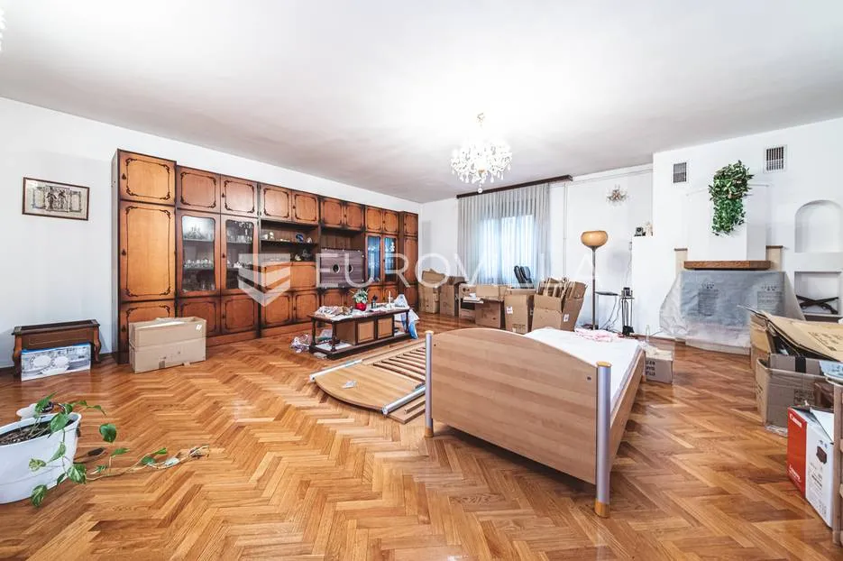 zagreb, botinec, prekrasna kuća 400m2 na zemljištu 2600m2 - slika 3