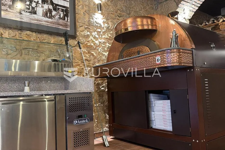 crikvenica, najam restorana s terasom u centru, uređen, terasa, pogled na more - slika 14
