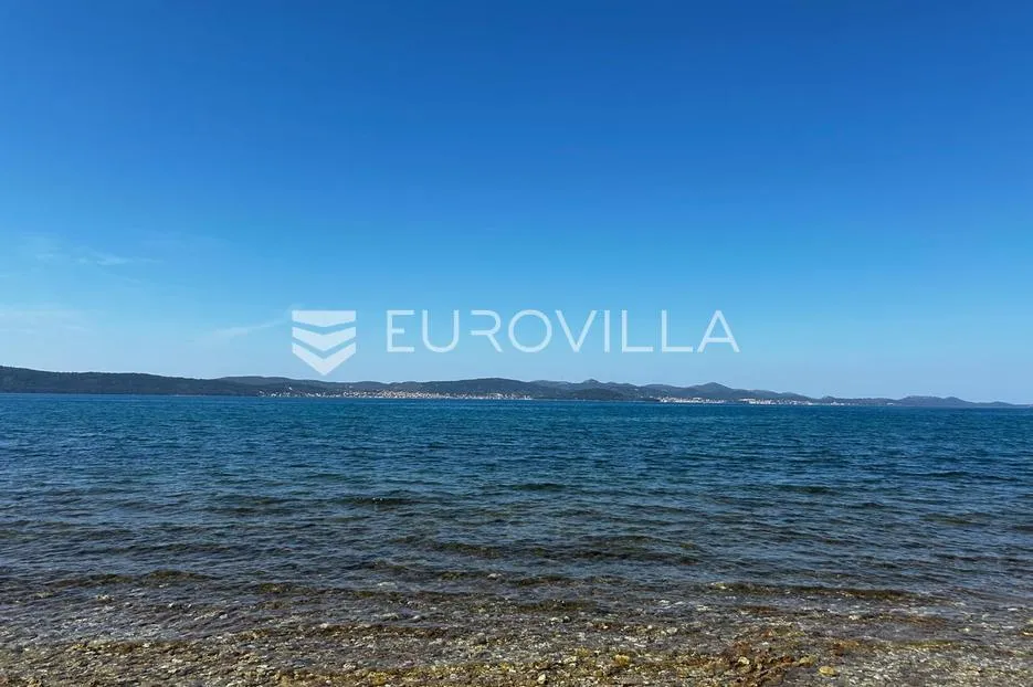 zadar, bibinje prestižno građevinsko zemljište, prvi red do mora, 413m2 - slika 3