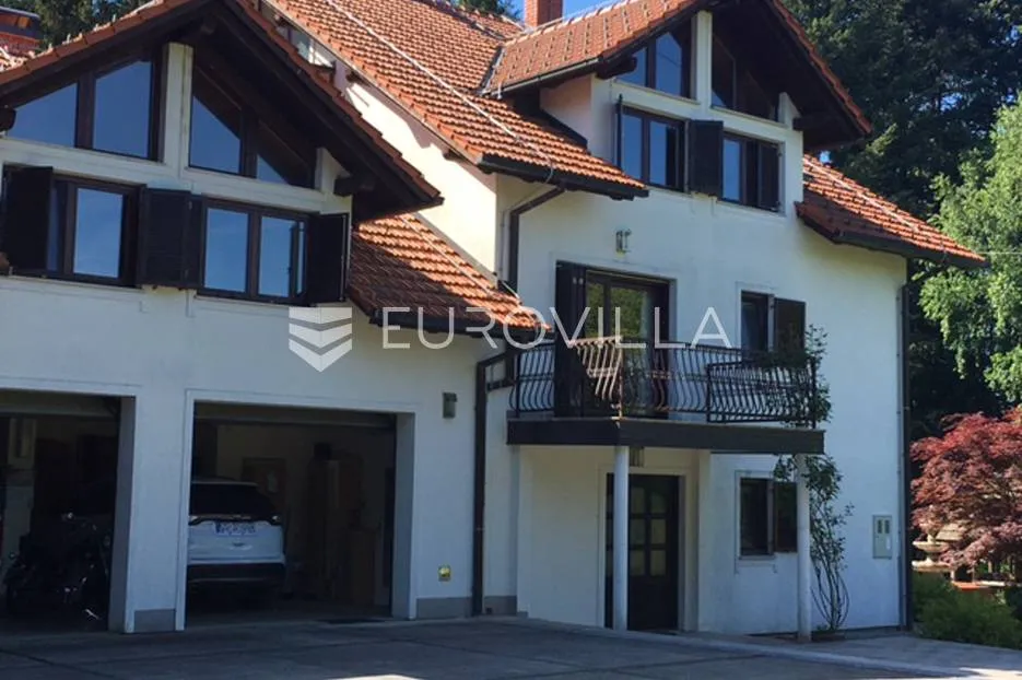 rakovica, plitvička jezera, obiteljska kuća 600 m² na zemljištu 41416 m² - slika 4