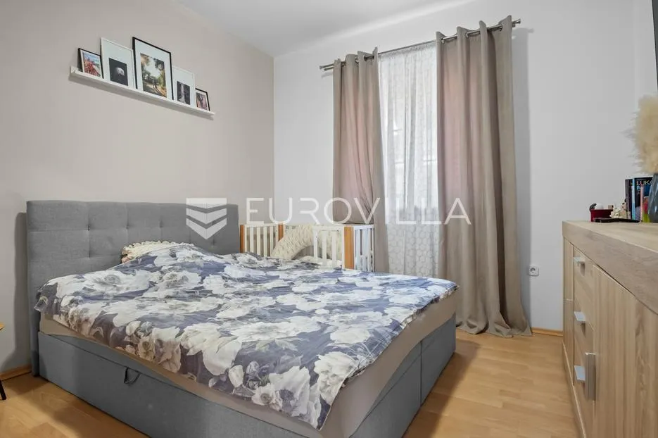 istra, funtana, novouređeni stan 60 m² u visokom prizemlju sa lijepim vrtom - slika 7