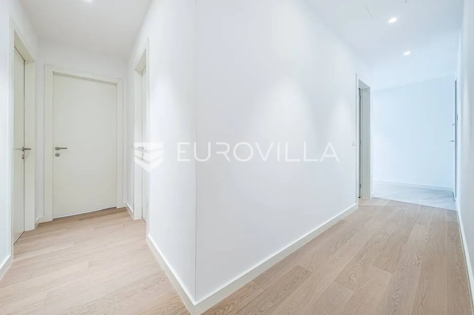 zagreb, heinzelova, vmd novogradnja, poslovni prostor/stan, 146,49 m² - slika 10
