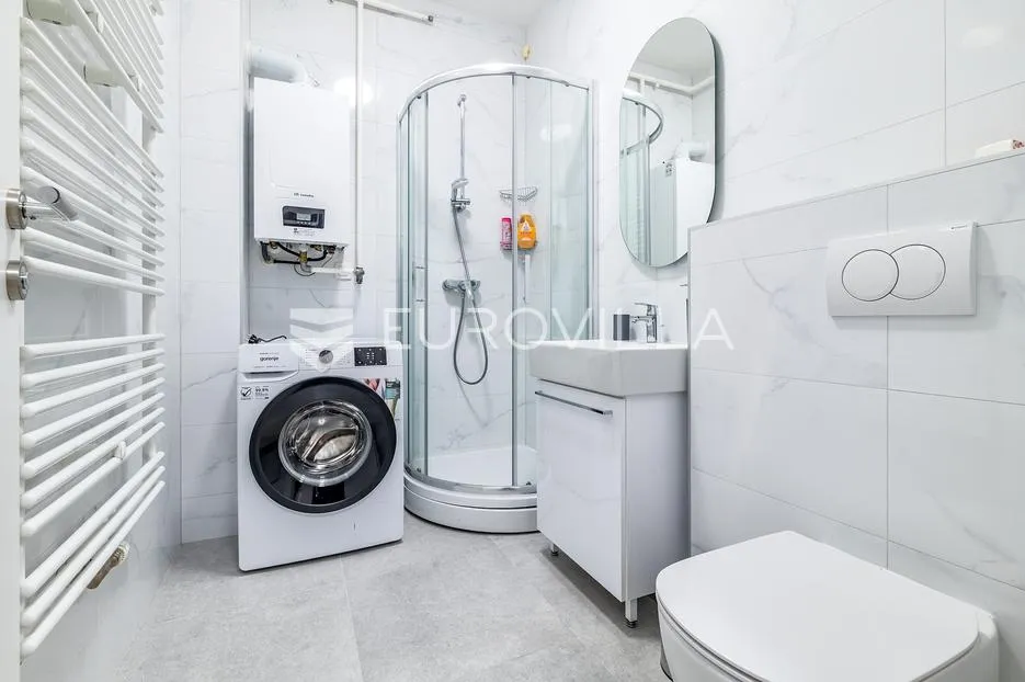 zagreb, trokut, prekrasan dvosoban stan 50 m², parking - slika 5