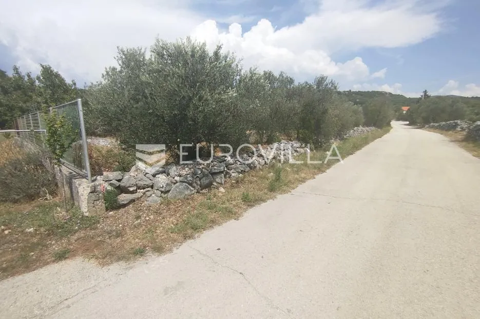 šestanovac, atraktivna parcela uz put, 900 m², mogućnost obročne otplate - slika 3